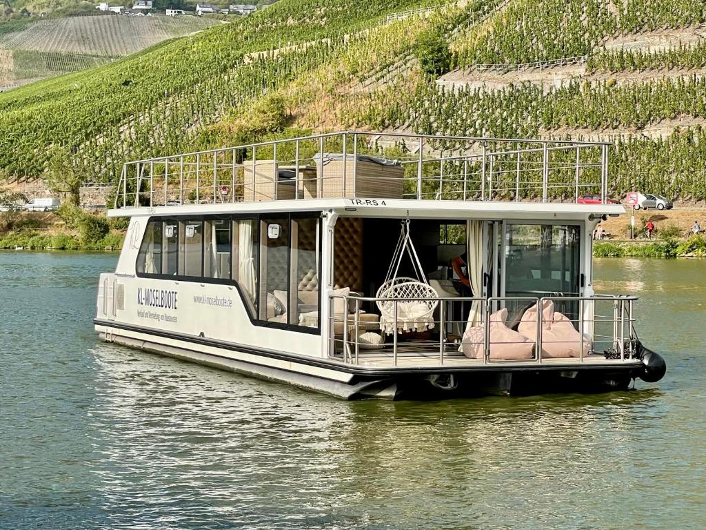 Bateau-hôtel Hausboot - KL Moselboote Triniusstraße 54470 Bernkastel-Kues