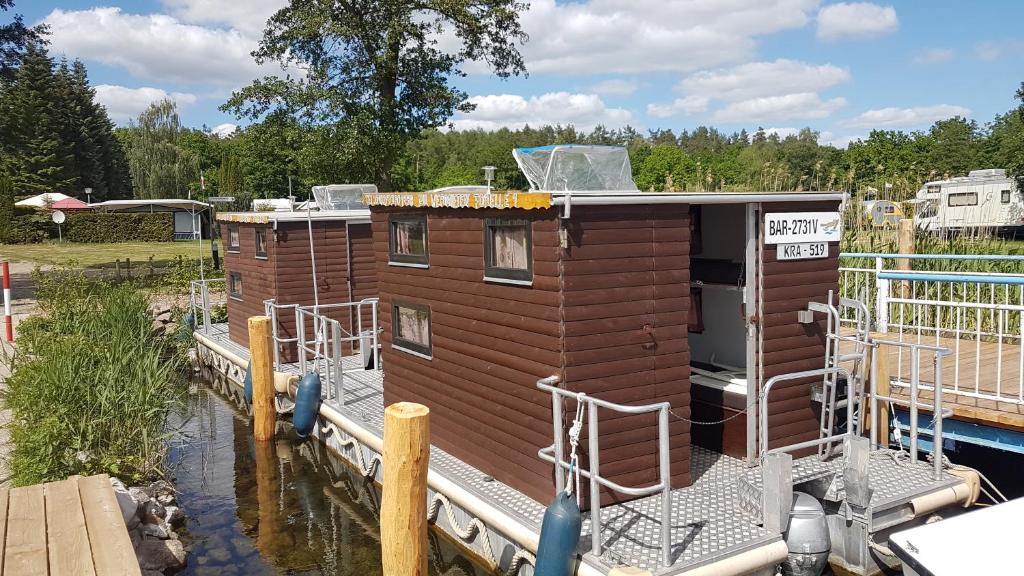 Bateau-hôtel Hausboot Krakow am See Forelle 1 und 2 Perfekt auch für Radfahrer ab 1 Nacht 1 Windfang 18292 Krakow am See