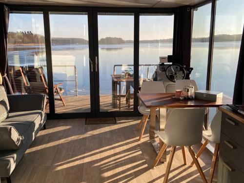 Hausboot La Mesa