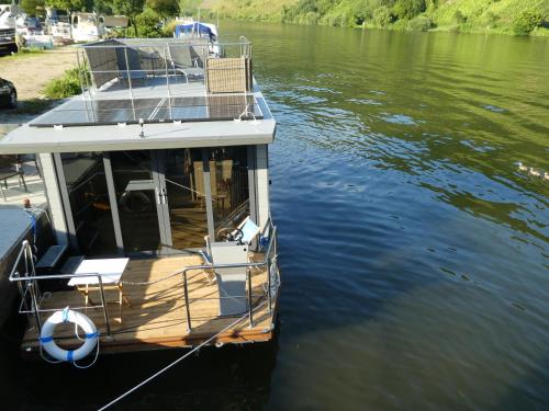 Hausboot Moselrose in Pölich