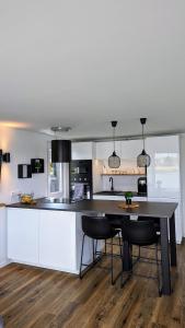 Hausboot Wangermeerblick (Floating Home)