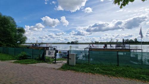 Hausboote Unteres Odertal Hausboot Kranich