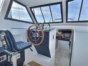 Ma nuit insolite sur un bateau