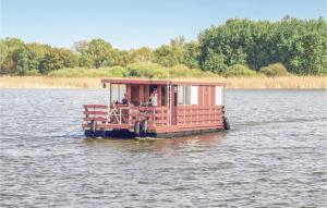 Nice ship-boat in Radewege with 2 Bedrooms