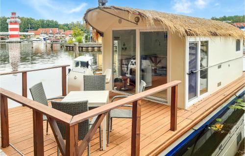Nice ship-boat in Rheinsberg Hafendorf with 1 Bedrooms