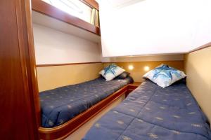 Private yacht all confort: we love our guests