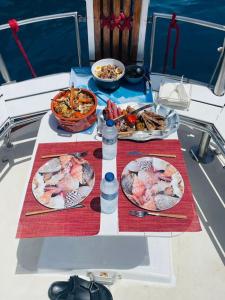 Relax at sea on a Yacht