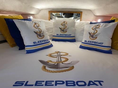 SLEEPBOAT Barco Hotel
