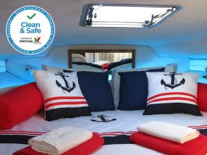 SLEEPBOAT Barco Hotel