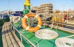 Stunning ship-boat in Wismar with 2 Bedrooms and WiFi