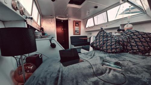 Vedette vue à 360 sur le vieux port de la Rochelle