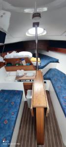 VRS - Budget 21 ft Boatel parking