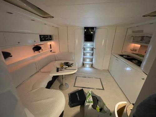Yacht 17M Cannes Croisette Port Canto,3 Ch,clim,tv