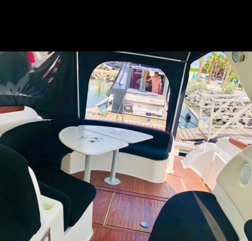 Bateau Prestige Village Naturiste Le Cap d\'Agde france