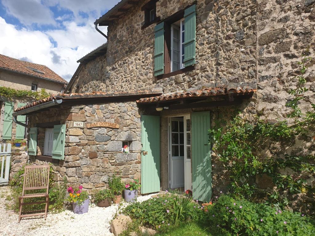 Maison de vacances Bay Cottage Gite, Busserolles. 1647 Route Des Cocotiers, Le Grand Villotte, 24360 Busserolles