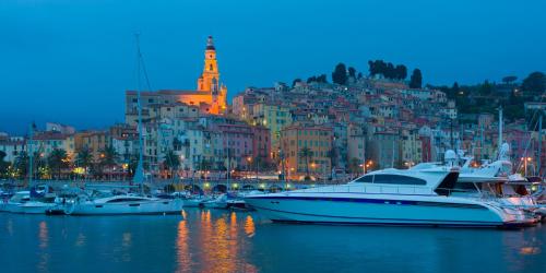 Bateau-hôtel Bea Boat Charter Quai Napoléon III Menton