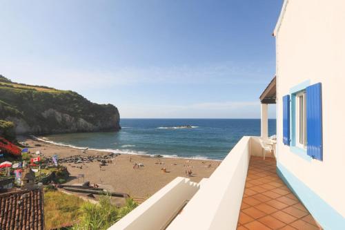 Beachfront Casa da Praia Porto Formoso portugal