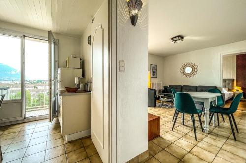 Appartement Beau 43m avec BALCON proche du CENTRE HISTORIQUE 12 Rue des Aravis Annecy