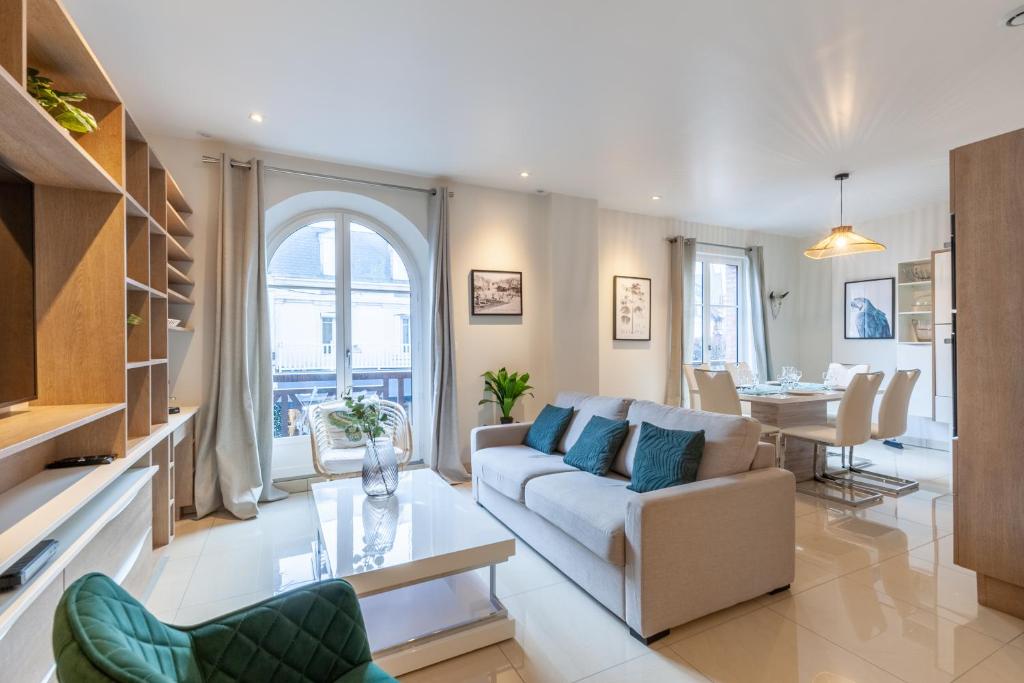 Appartement Beau duplex - Haut de gamme Place Morny - 75m2 43 Rue Désiré le Hoc, 14800 Deauville