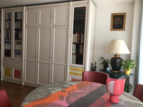 Appartement Beau studio Bastille 15 Rue de Lappe Paris