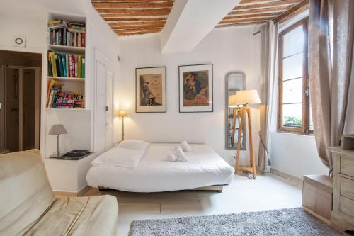 Appartement Beau studio chaleureux à 7 min du Palais des Festivals de Cannes - Welkeys 8 rue Forville Cannes