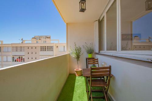 Appartement Beau T4 avec superbe emplacement Le blason A, Rue Jean Guillaume Viennet Toulon