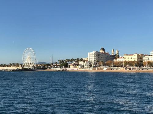 Beaurivage • Front de mer - Piscine et Plage Saint-Raphaël france