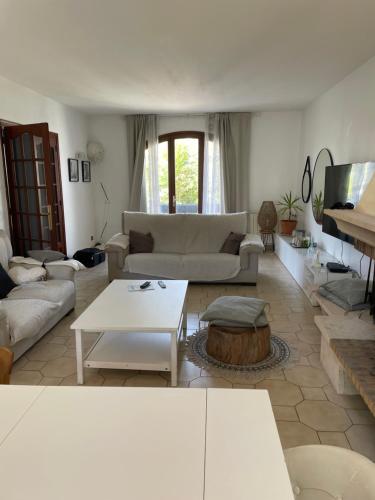 Villa Beautiful and tidy house in the Paris area 26 Rue Lavoisier La Courneuve