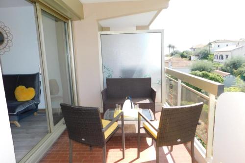 Appartement Beautiful Anthala Studio with pool parking and air conditioning 239 Chemin de Saint-Claude Antibes