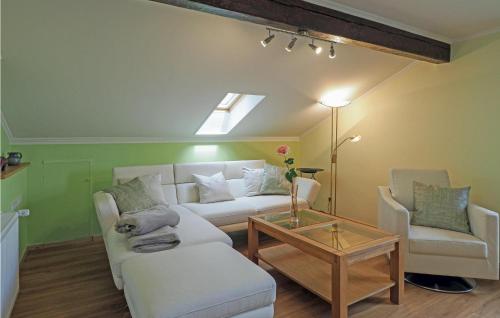Beautiful apartment in Karlshausen with 2 Bedrooms and WiFi Karlshausen allemagne