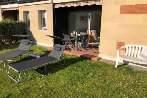 Beautiful Apartment With Garden Cabourg france