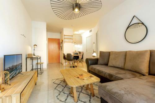 Beautiful Apt With Terrace Near Velodrome Marseille france