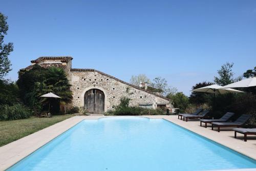 Maison de vacances Beautiful French Farmhouse Larroque Haute Bourlens Bourlens