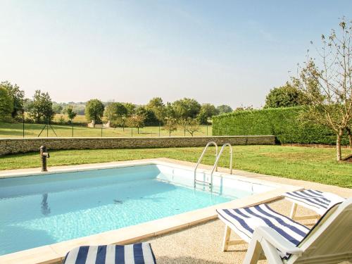 Beautiful Holiday Home in Cressensac with Swimming Pool Cressensac france