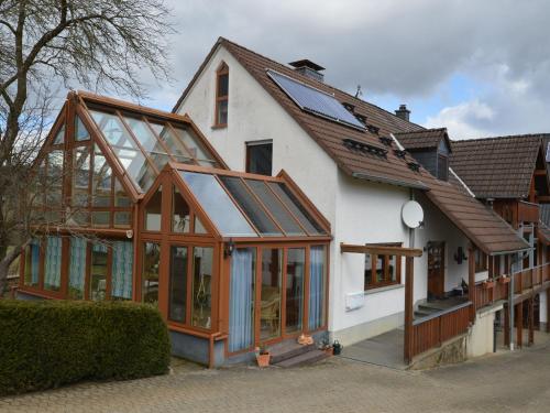 Maison de vacances Beautiful holiday home near Hillesheim in the heart of the Volcanic Eifel  Kerpen