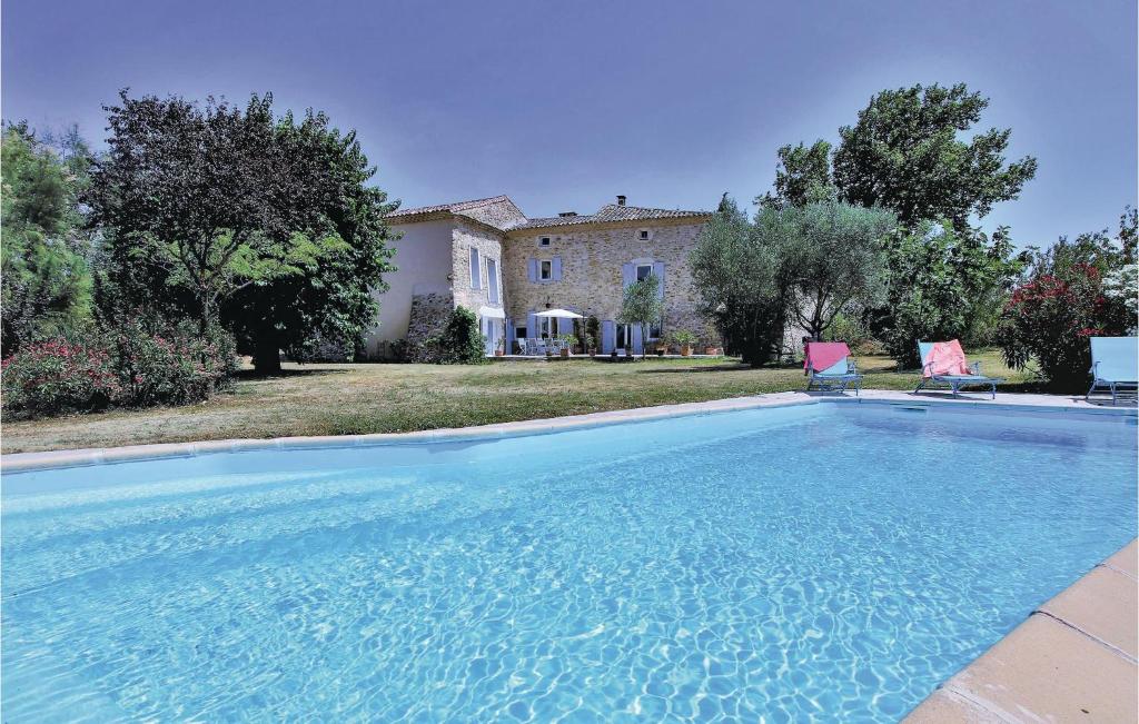 Maison de vacances Beautiful home in Clon dAndran with Outdoor swimming pool, WiFi and Private swimming pool , 26450 Cléon-dʼAndran