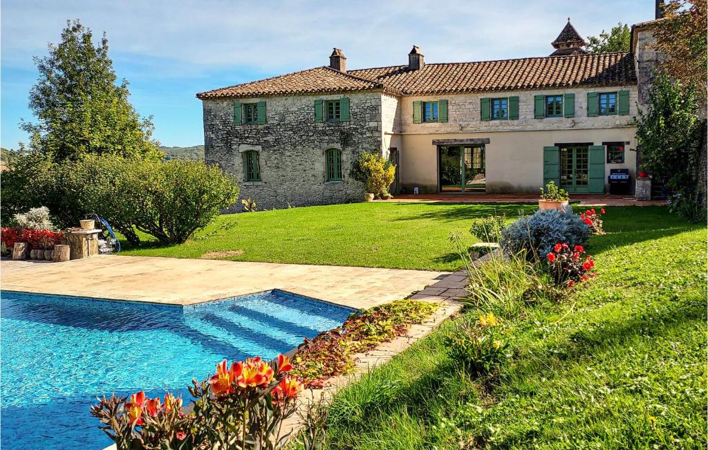 Maison de vacances Beautiful home in Courbiac with Outdoor swimming pool, WiFi and 5 Bedrooms , 47370 Courbiac