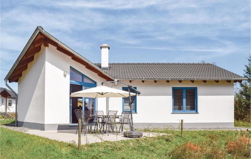 Maison de vacances Beautiful home in Gerolstein with 3 Bedrooms and WiFi , 54568 Gerolstein