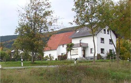 Maison de vacances Beautiful home in Medebach-Ddinghausen with 6 Bedrooms and WiFi  Medebach