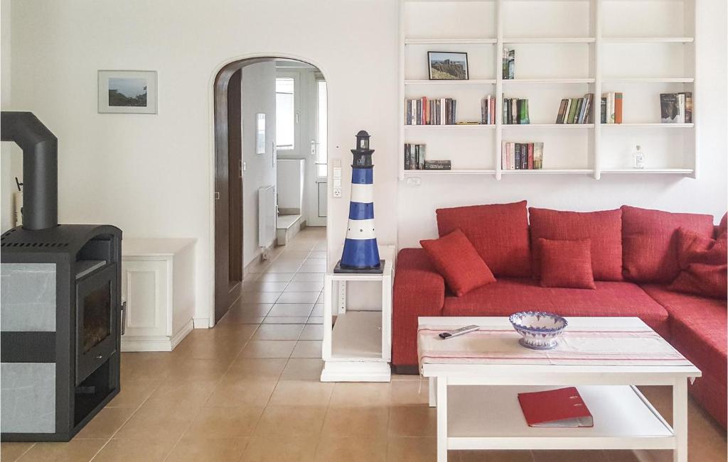 Maison de vacances Beautiful home in Nordstrand with 2 Bedrooms and WiFi , 25845 Nordstrand