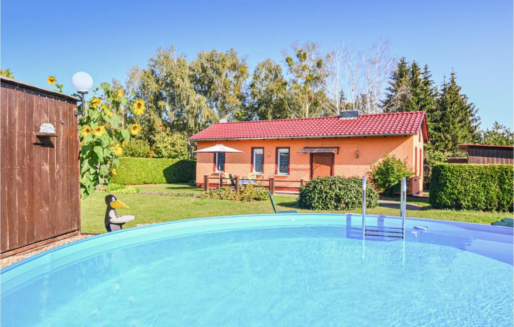 Maison de vacances Beautiful home in Schorfheide with 1 Bedrooms, WiFi and Outdoor swimming pool , 16244 Schorfheide