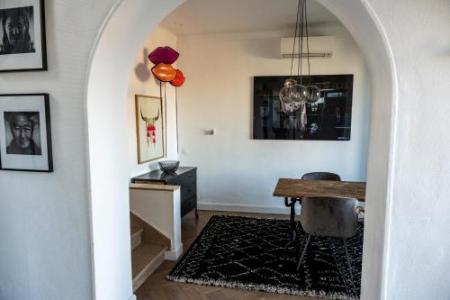 Maison de vacances Beautiful Home w/ AC - Close to Exhibition & Beach 19 Rue de Belfort Cannes