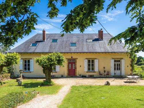 Beautiful Mansion with Private Swimming Pool in Aquitaine Savignac-Lédrier france