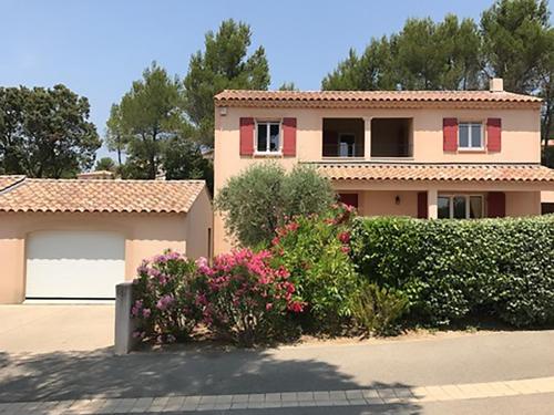 Beautiful Villa in Saumane de Vaucluse with Garden Saumane-de-Vaucluse france