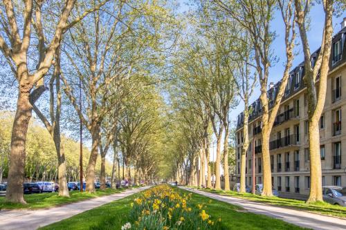 Beautifully bright apartment near the Château de Versailles - Welkeys Versailles france