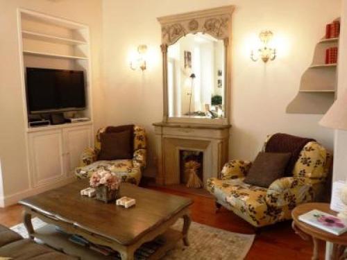 Appartement Beautifully decorated two bedroom apartment in the heart of Cannes five minutes walk from Palais 409 8 Rue des Freres Casanova Cannes