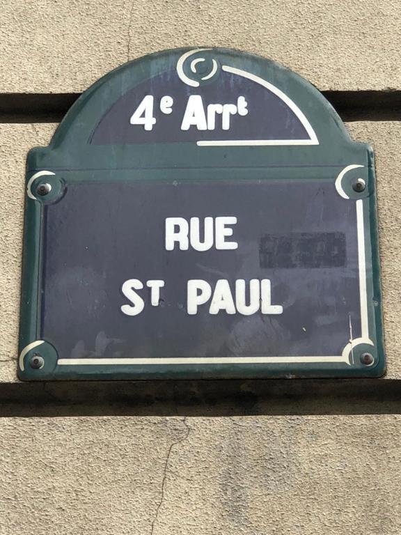 Appartements BEAUTY SAINT PAUL 22 Rue Saint-Paul, 75004 Paris
