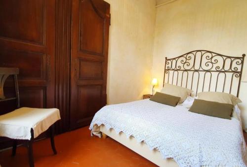 B&B / Chambre d'hôtes Bed & Breakfast Chambres d'hôtes COTTAGE BELLEVUE 09 Traverse Sunny Bank Cannes