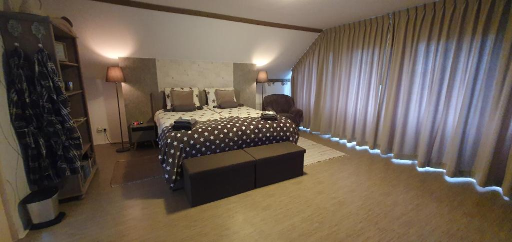 B&B / Chambre d'hôtes Bed & Breakfast Ravelin Wildenborgweg 1a, 46459 Rees
