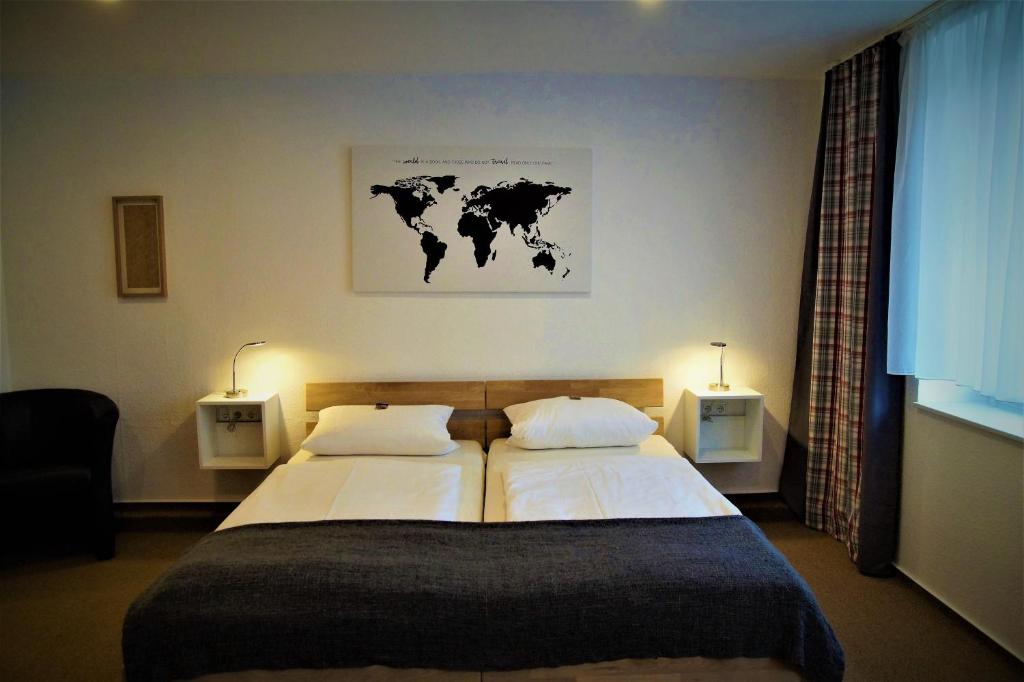 Hôtel Bei Meier`s zum weißen Roß Landstraße 8, 38154 Königslutter am Elm